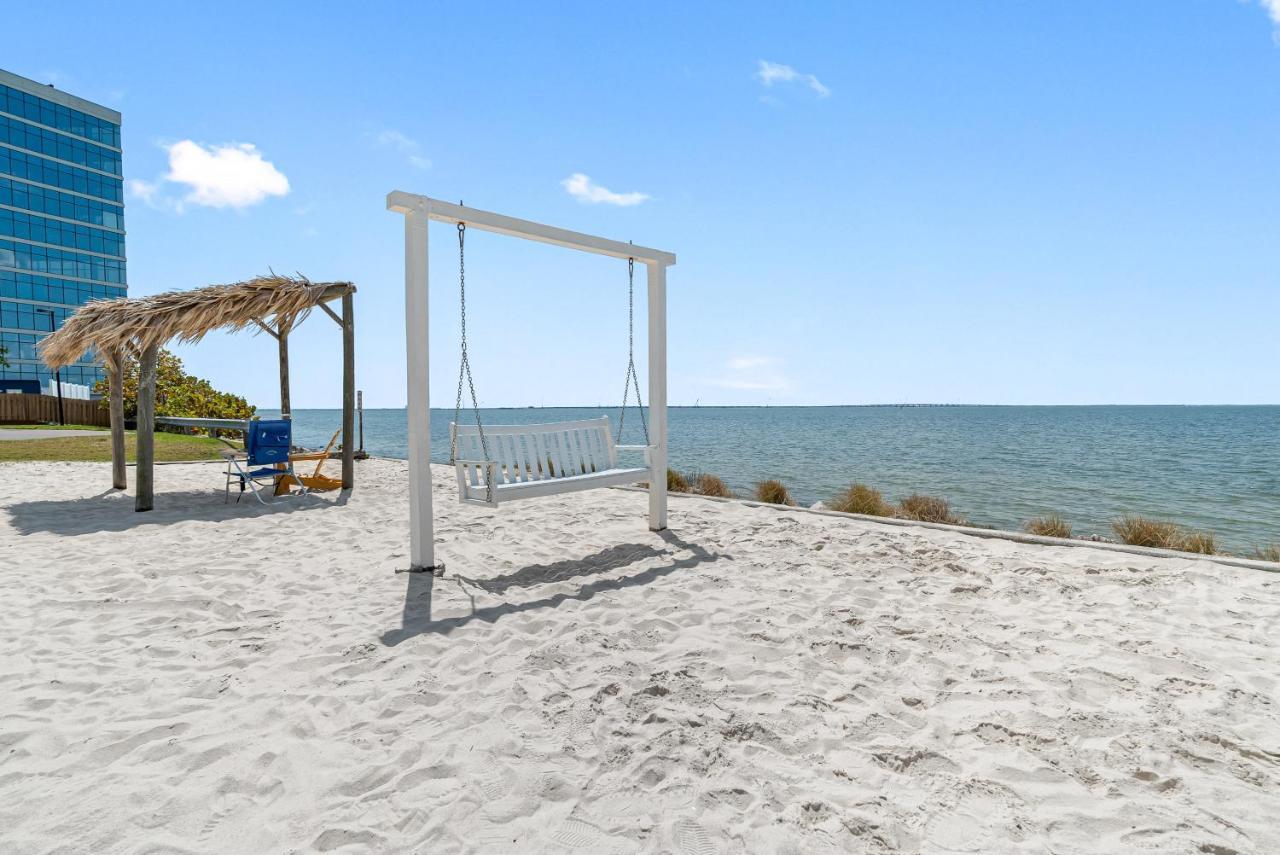Welcome To Sea Forever Balcony With Ocean Views! Tampa Luaran gambar